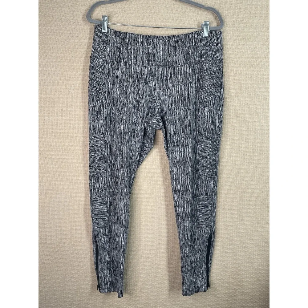NWOT Athleta Women's XL Delancey‎ Skyline Textured Tight Black & White  736626